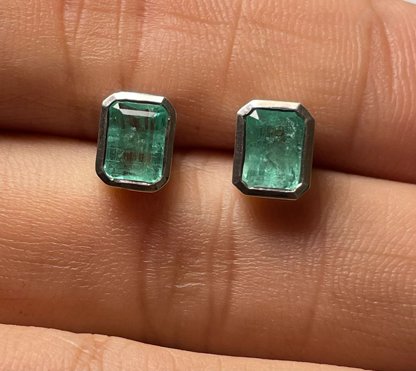 ARETES EN PLATA LEY 925 CUADRADO BISEL Mirano