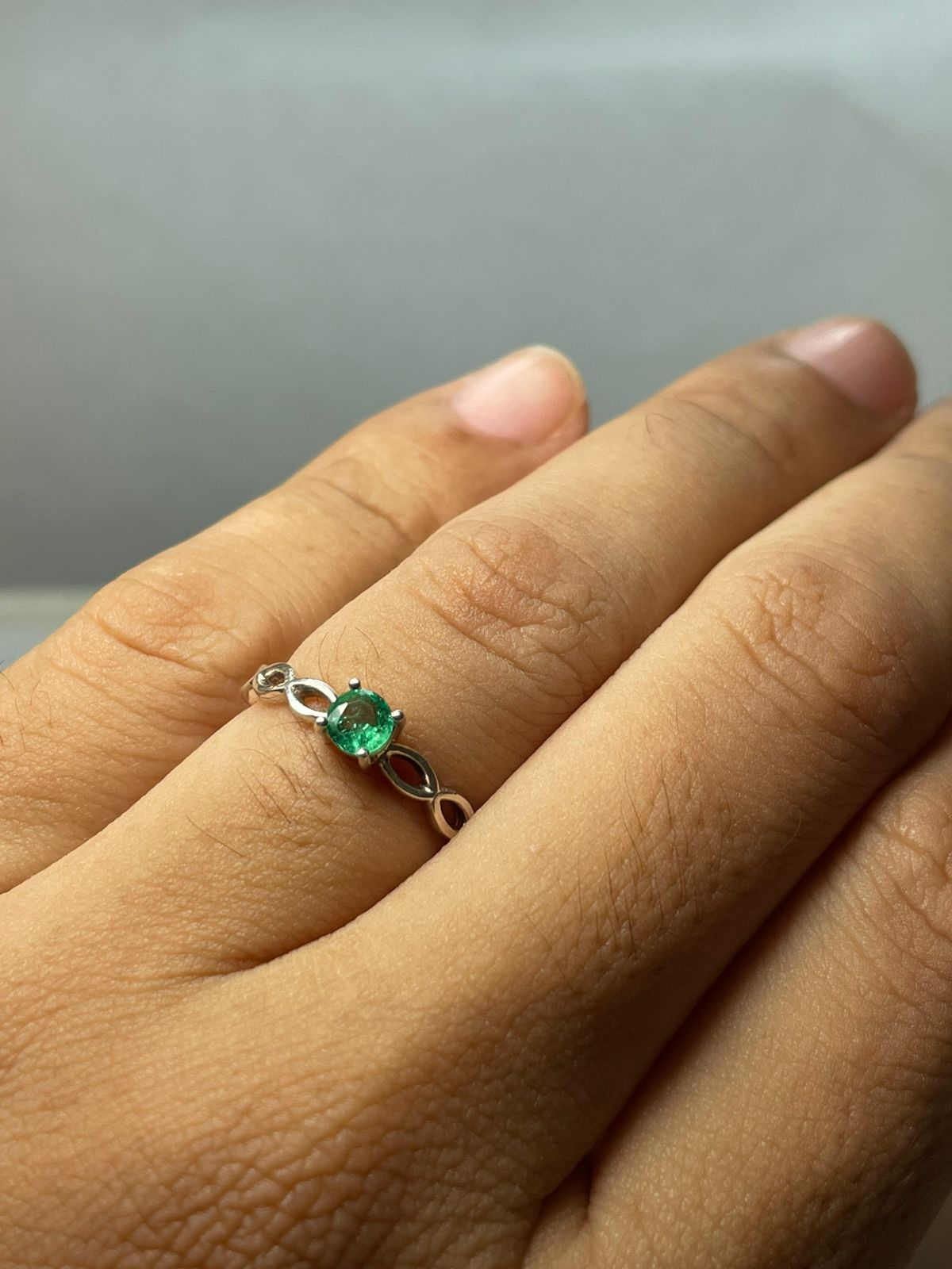 ANILLO EN PLATA LEY 925 DISEÑO TRENSA Mirano