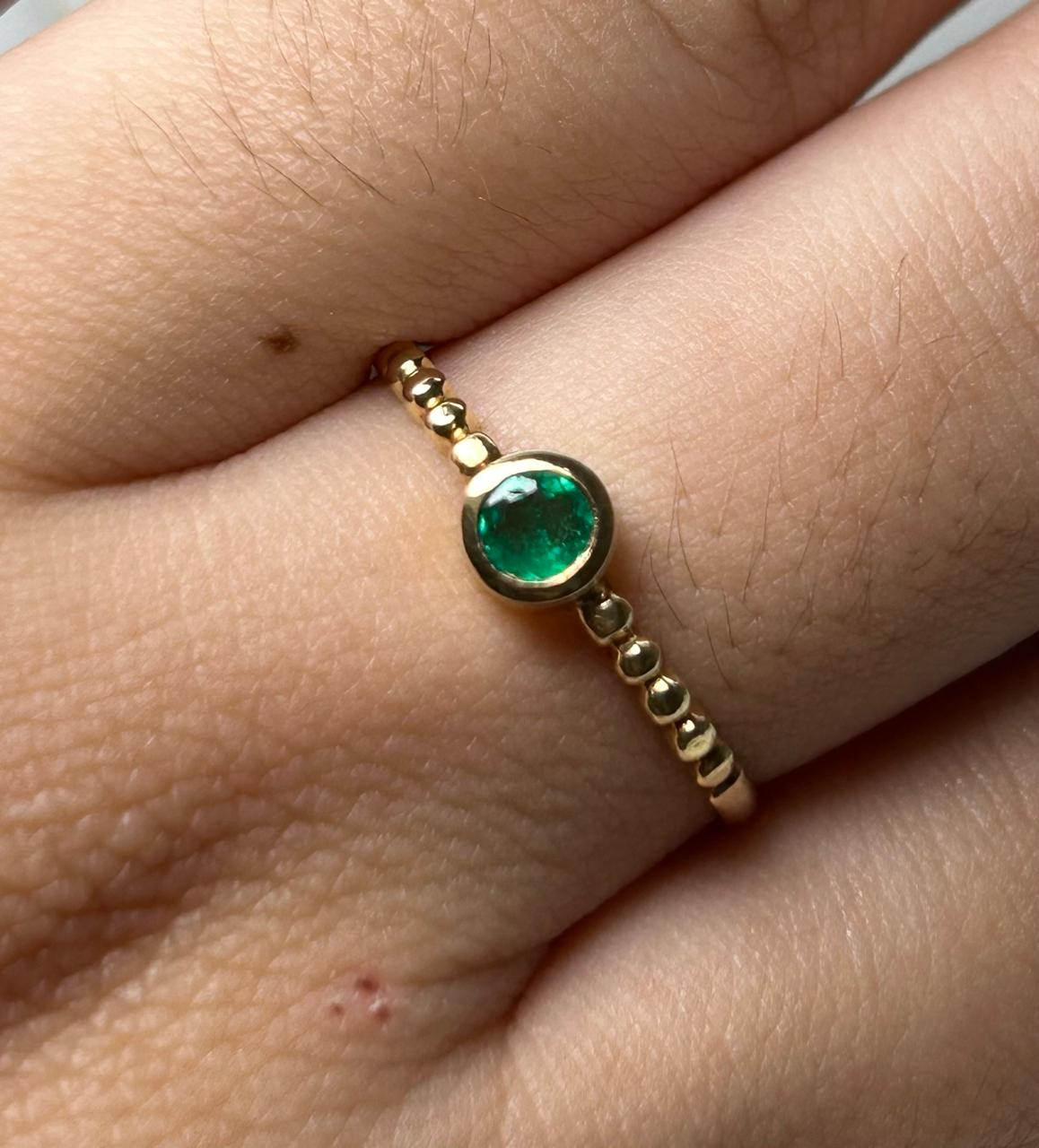 ANILLO ORO 18 KTE REDONDO BISEL