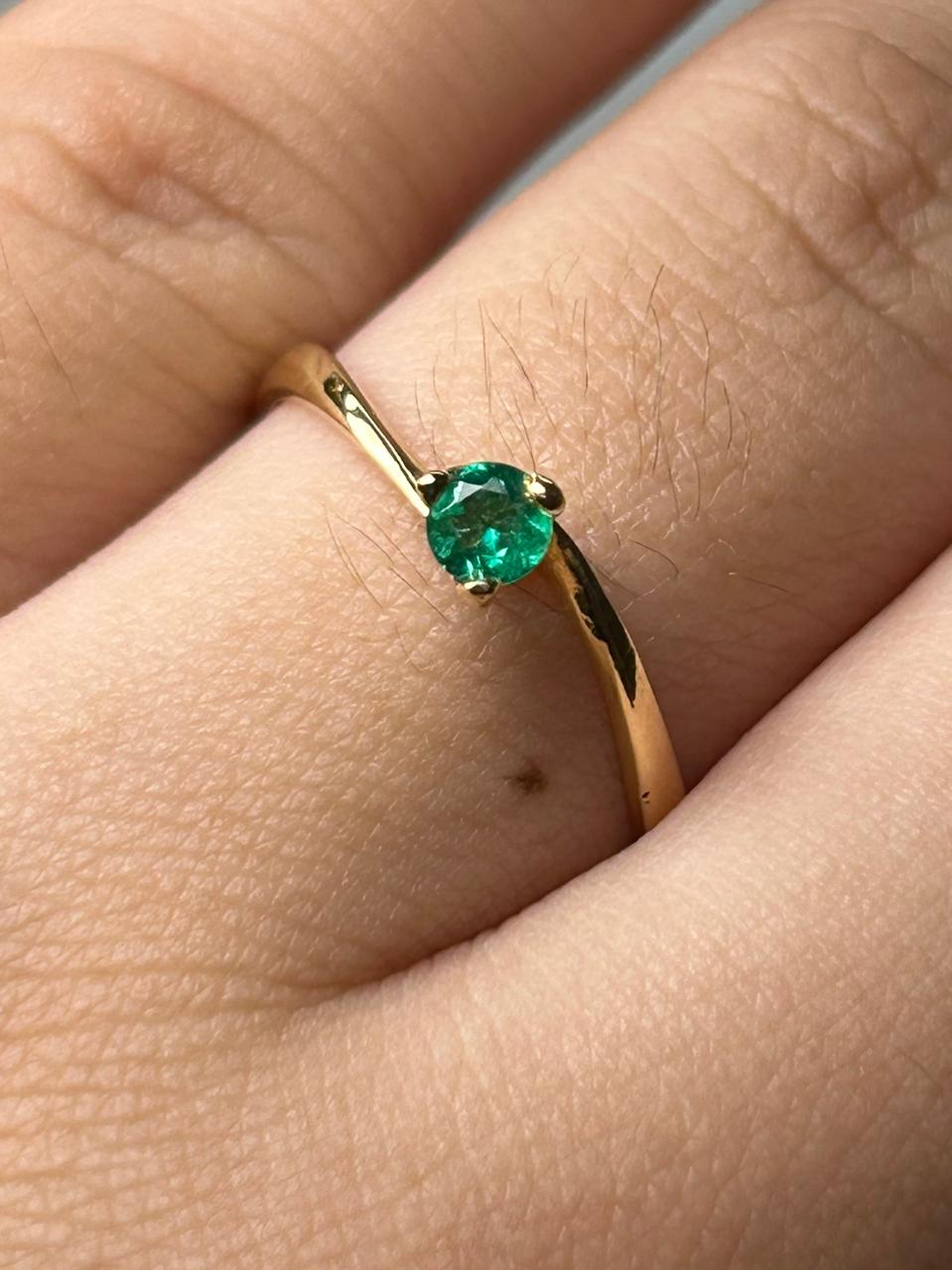 ANILLO ORO 18 KTE REDONDO UÑAS