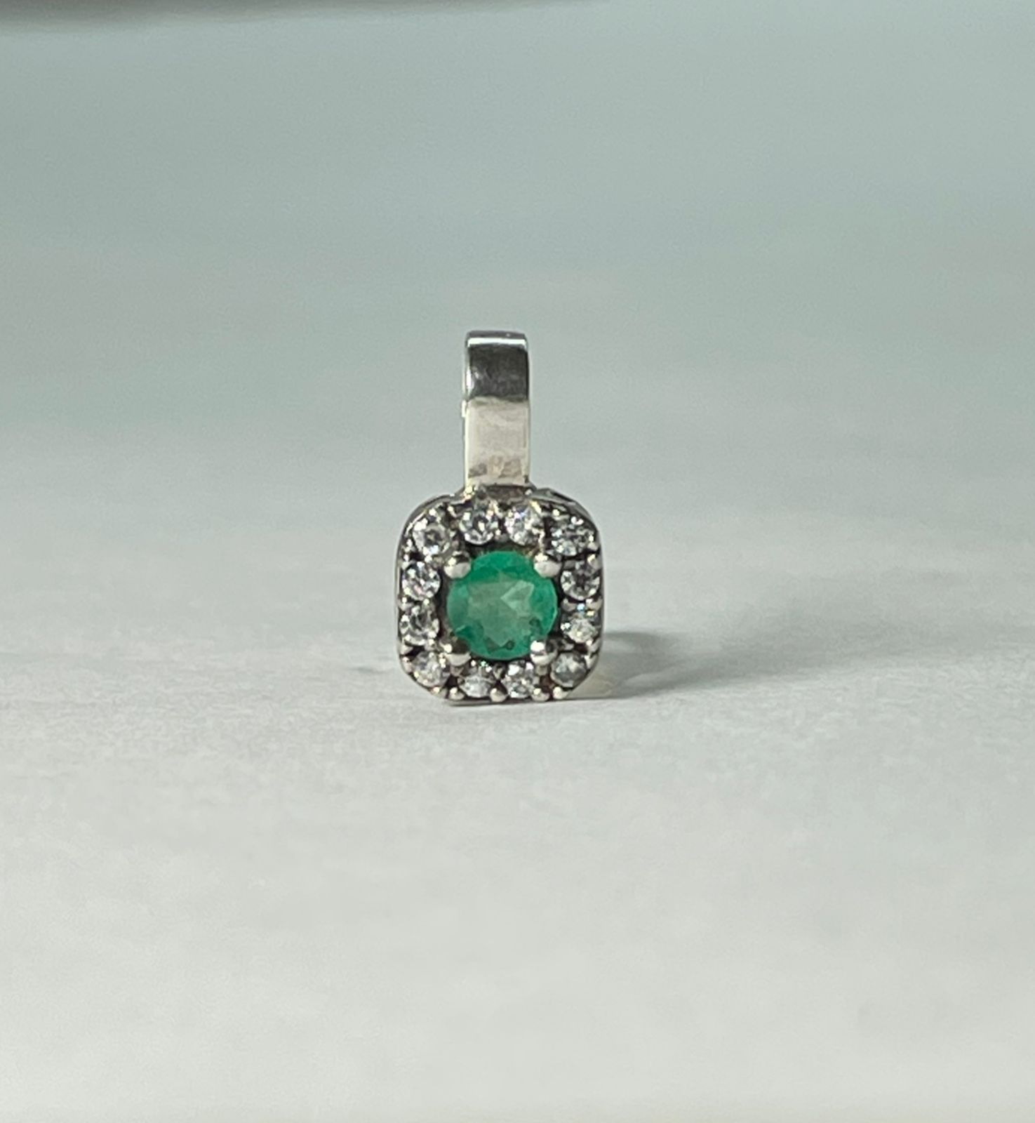 DIJE PLATA LEY 925 CUADRADO Mirano