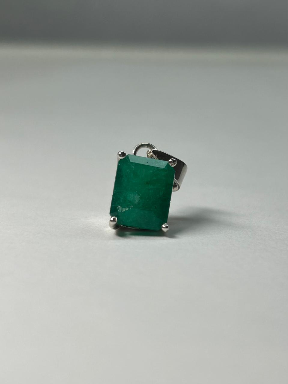 DIJE PLATA LEY 925 RECTANGULAR EN UÑAS  COLOR Mirano