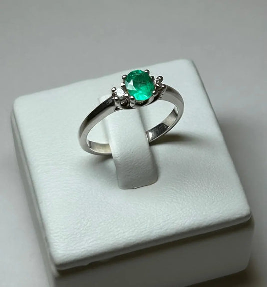 ANILLO PLATA LEY 925 DISEÑO DULCE OVALO Mirano