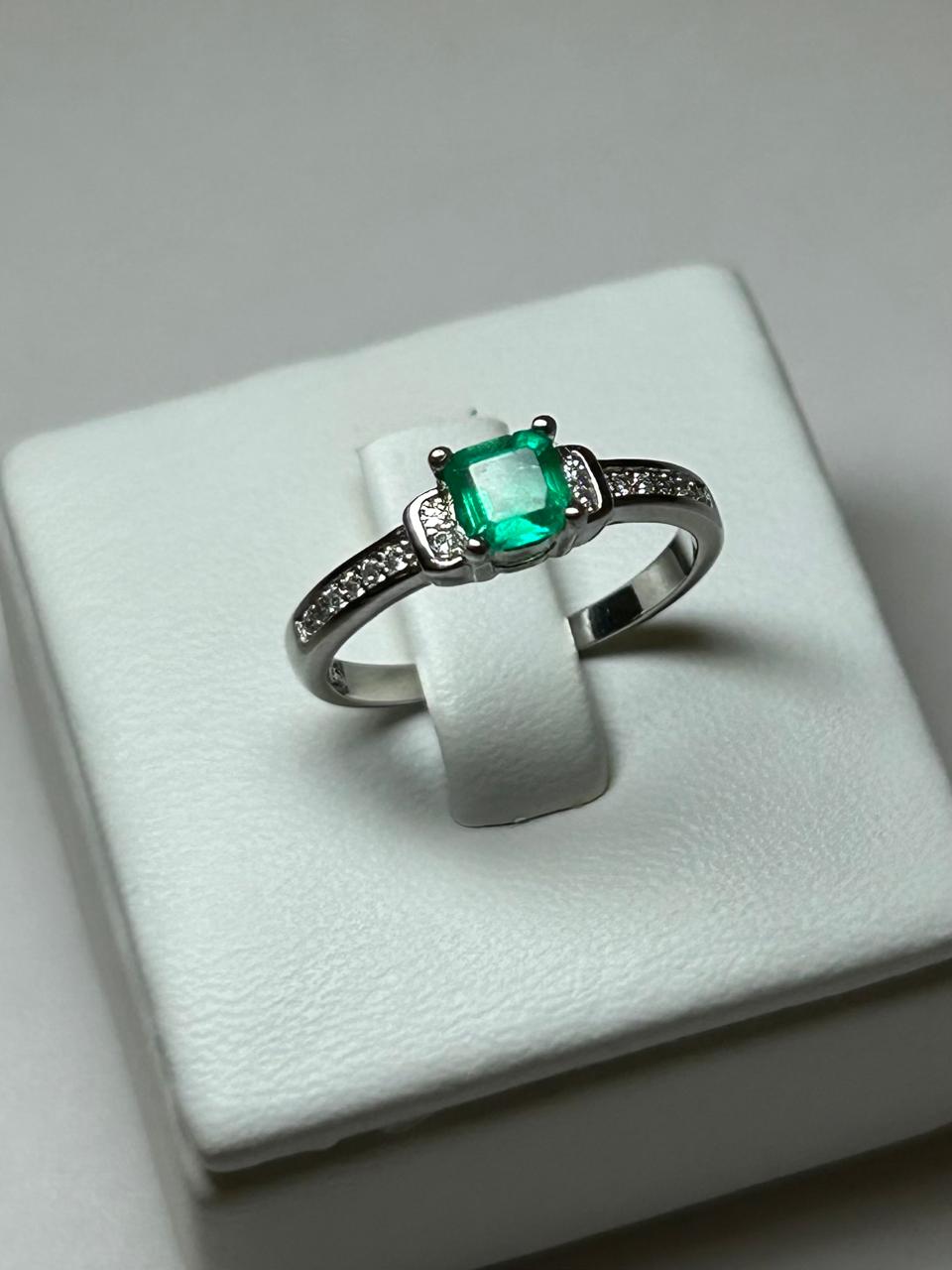ANILLO PLATA LEY 925 CON BAÑO EN ORO BLANCO DISEÑO CAJA Mirano