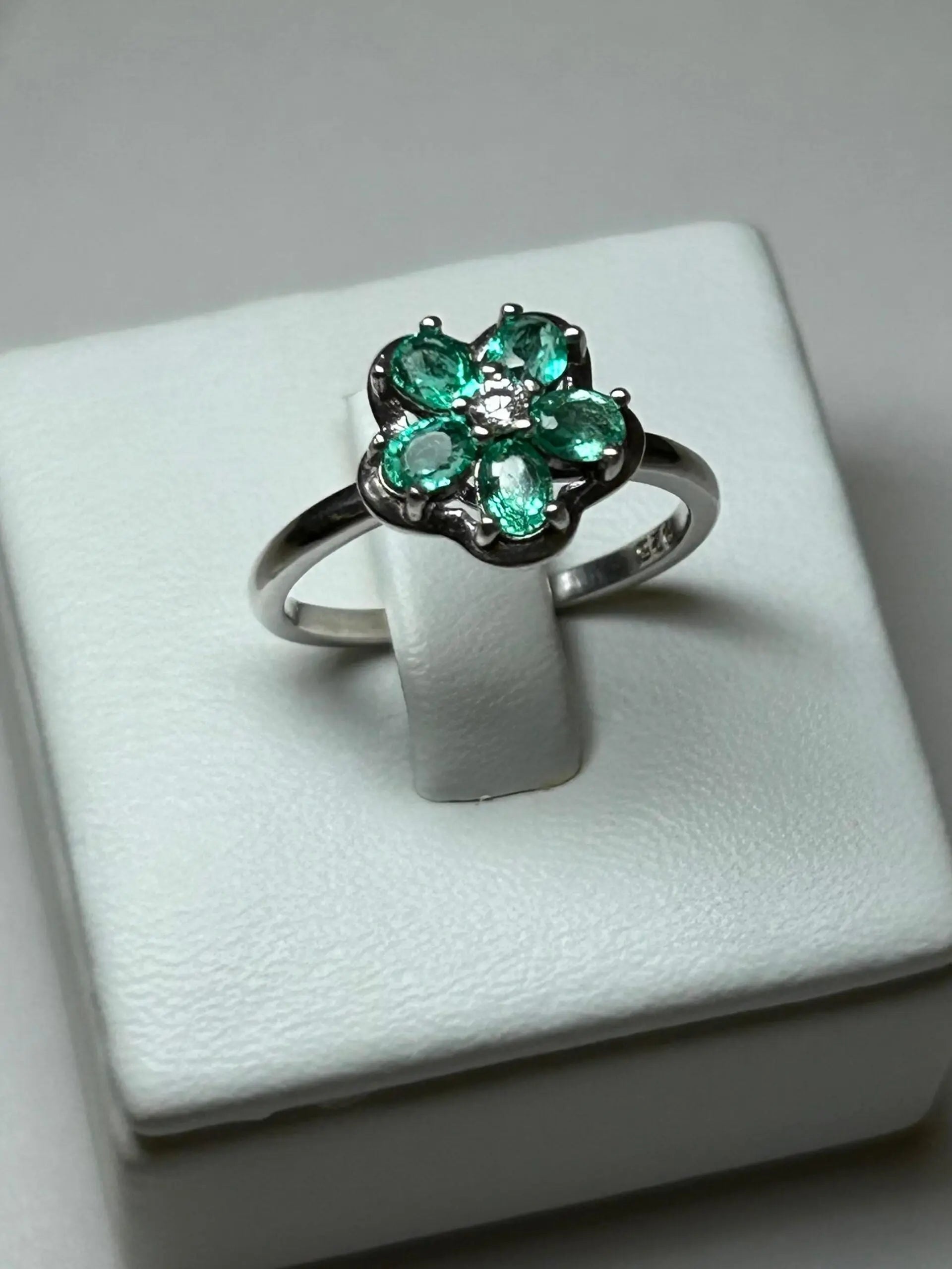 ANILLO PLATA LEY 925 DISEÑO FLOR 5 PETALOS Mirano