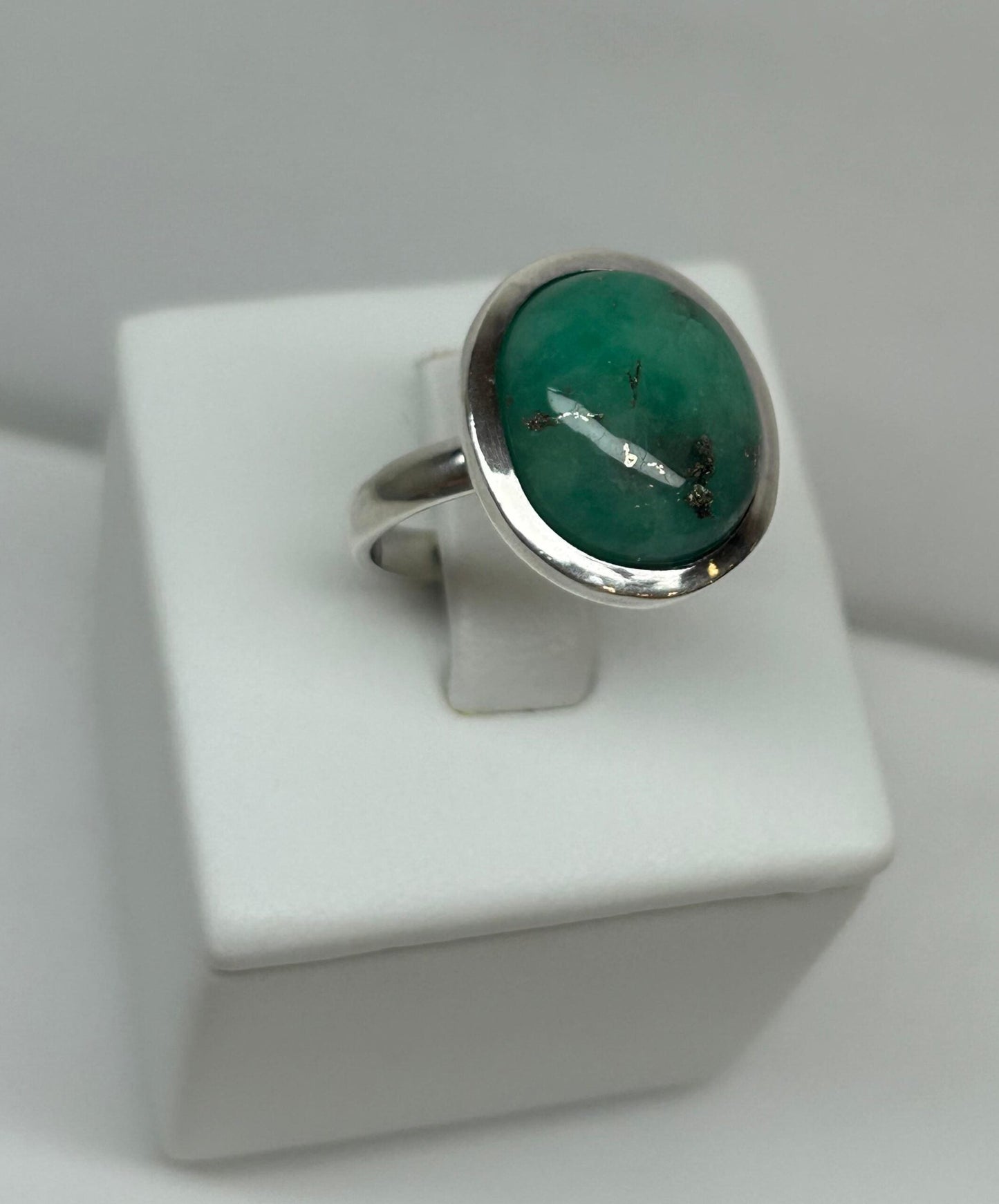 ANILLO EN PLATA LEY 925 SOLITARIO  CABUCHON Mirano