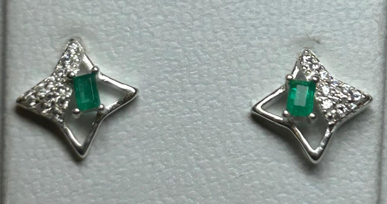 ARETES EN PLATA LEY 925  ESTRELLA Mirano