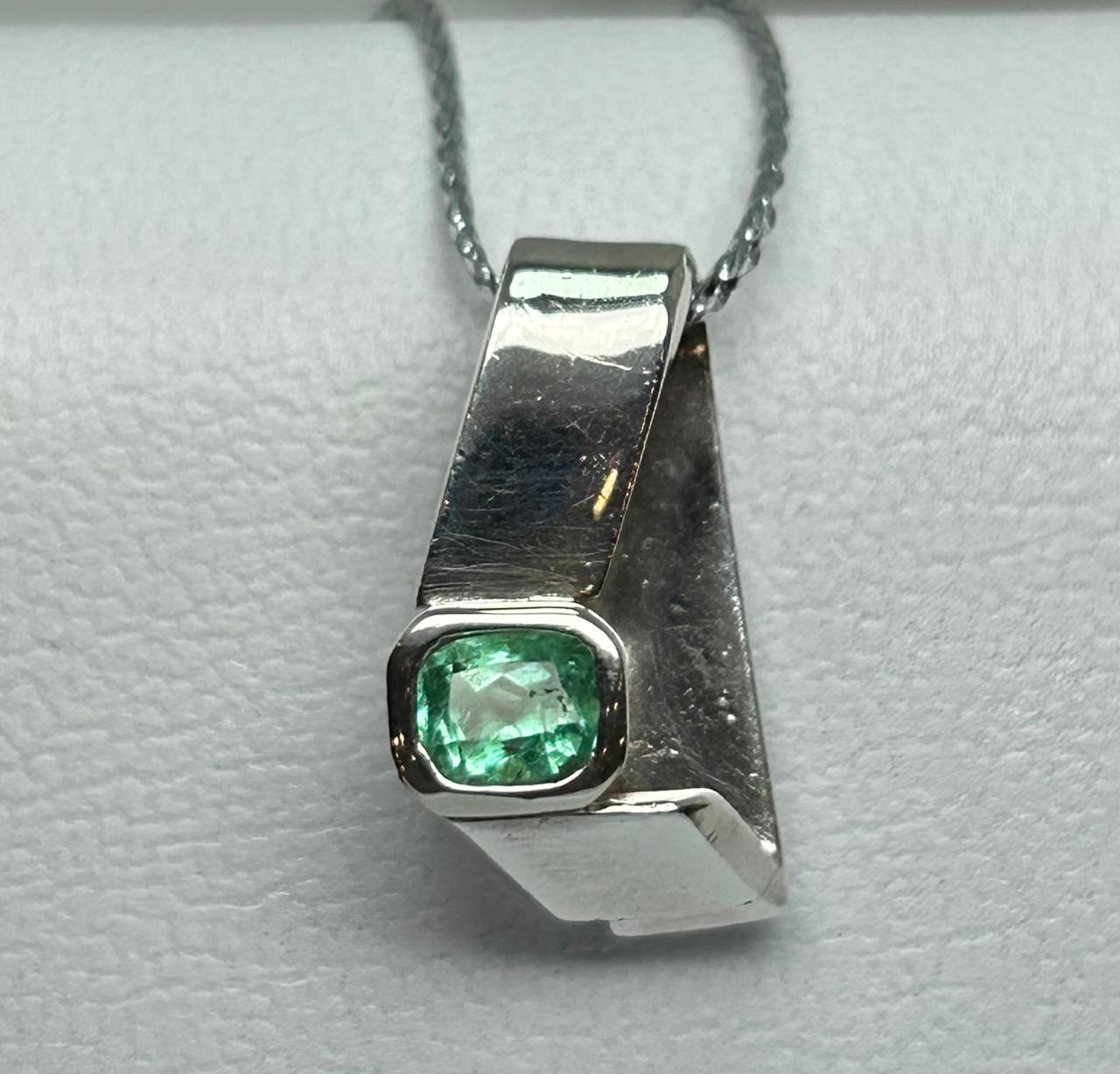 DIJE PLATA LEY 925 CUADRADA BISEL Mirano