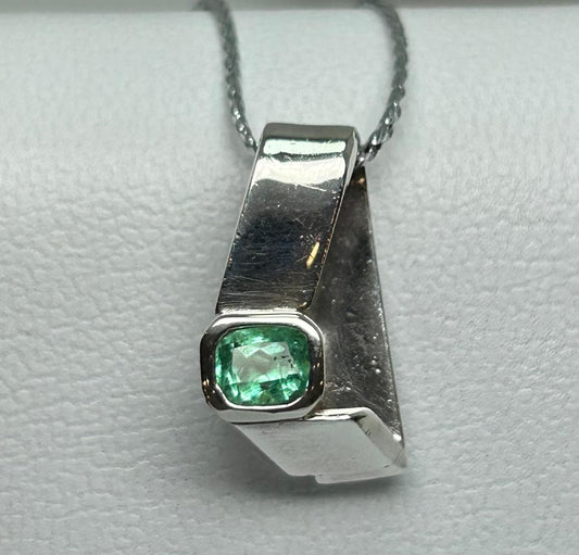 DIJE PLATA LEY 925 CUADRADA BISEL Mirano