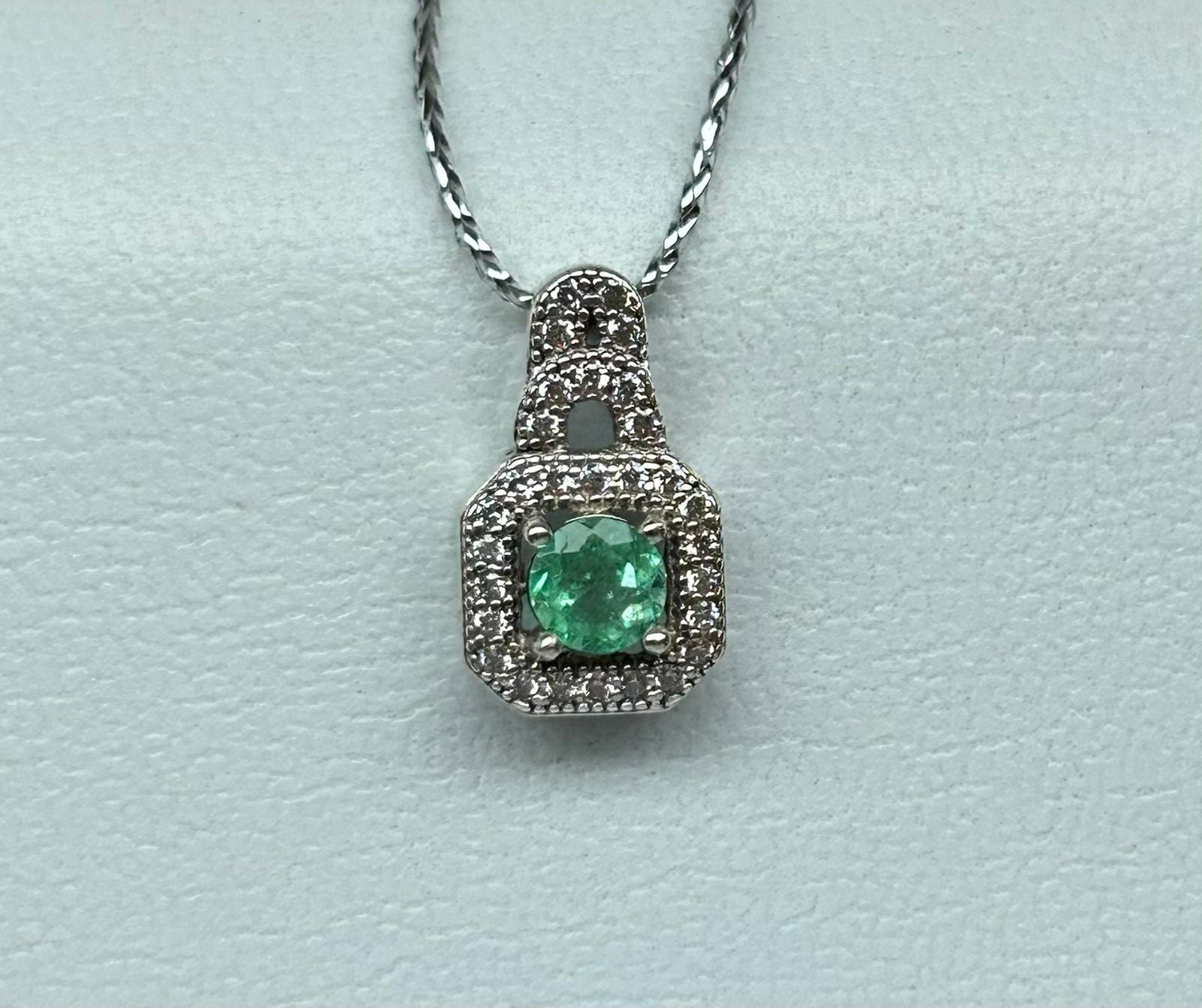 DIJE PLATA LEY 925 ARO CIRCON CUADRADO ESMERALDA CRISTAL Mirano