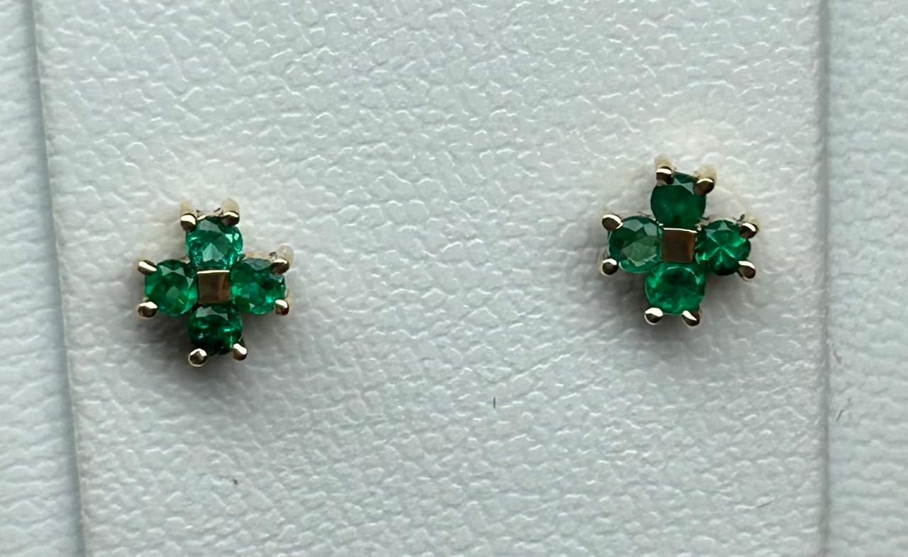 ARETES ORO 18 KTE FLOR 4 PIEDRAS Mirano