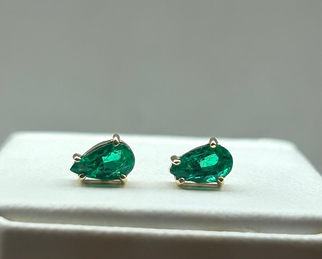ARETES ORO 18 KTE DISEÑO UÑAS Mirano