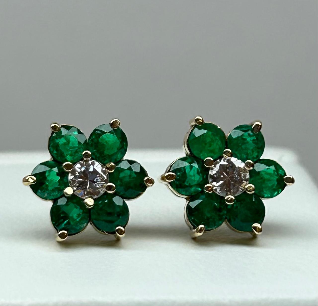 ARETES ORO 18 KTE FLOR  GRANDES CON DIAMANTES CENTRAL Mirano