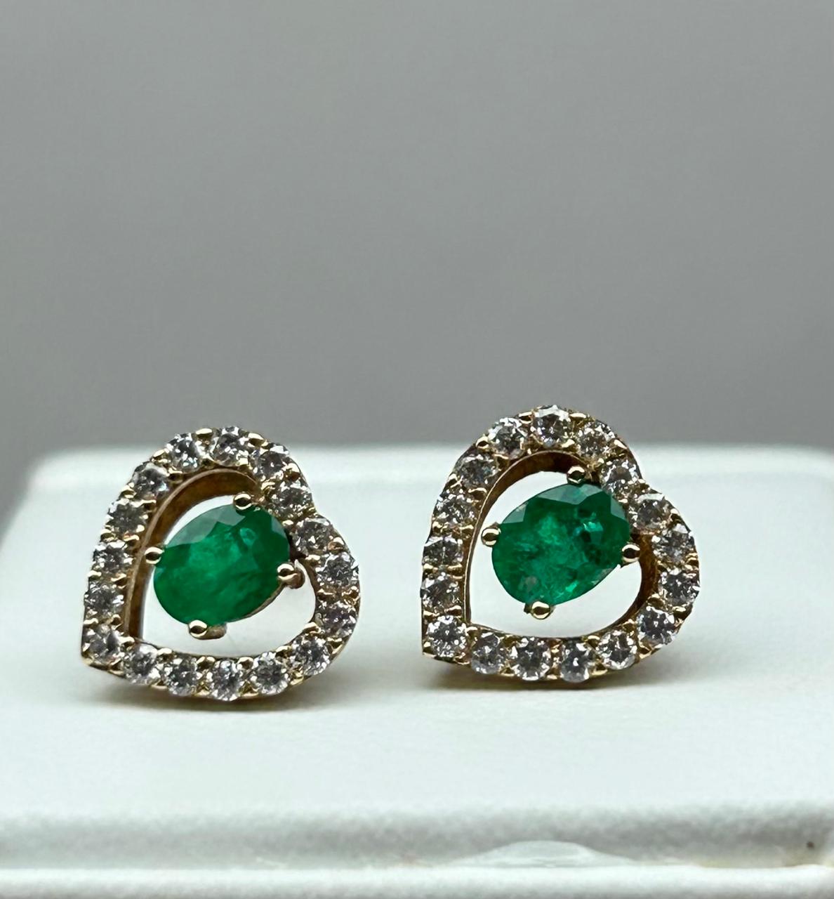 ARETES ORO 18 KTE DISEÑO CORAZON CON DIAMANTES DECORACION Mirano