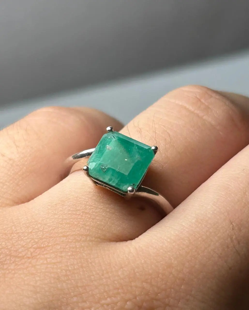 ANILLO LEY 925 DISEÑO CRUZADO SOLITARIO Mirano