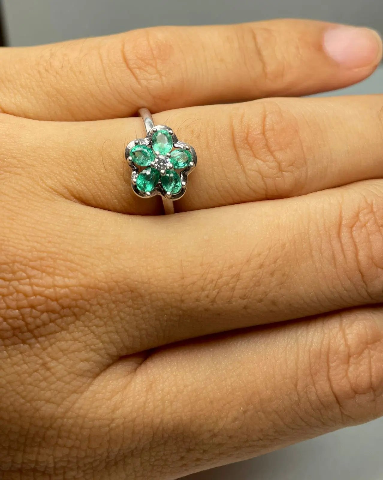 ANILLO PLATA LEY 925 DISEÑO FLOR 5 PETALOS Mirano