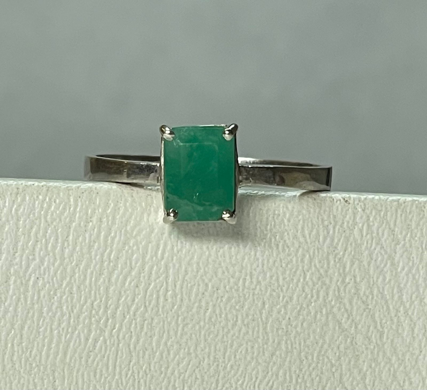 ANILLO EN PLATA LEY 925 SOLITARIO Mirano
