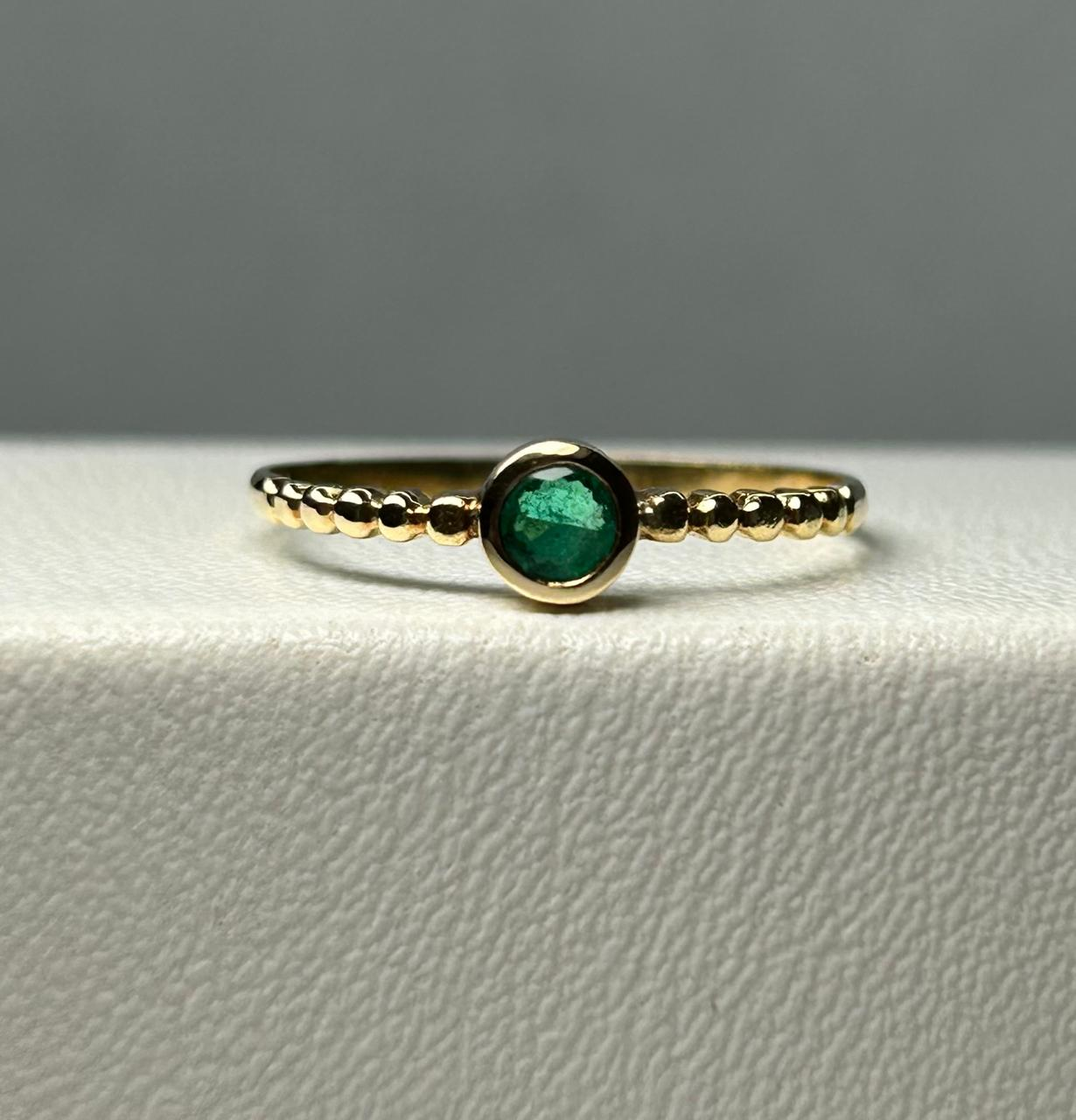 ANILLO ORO 18 KTE REDONDO BISEL