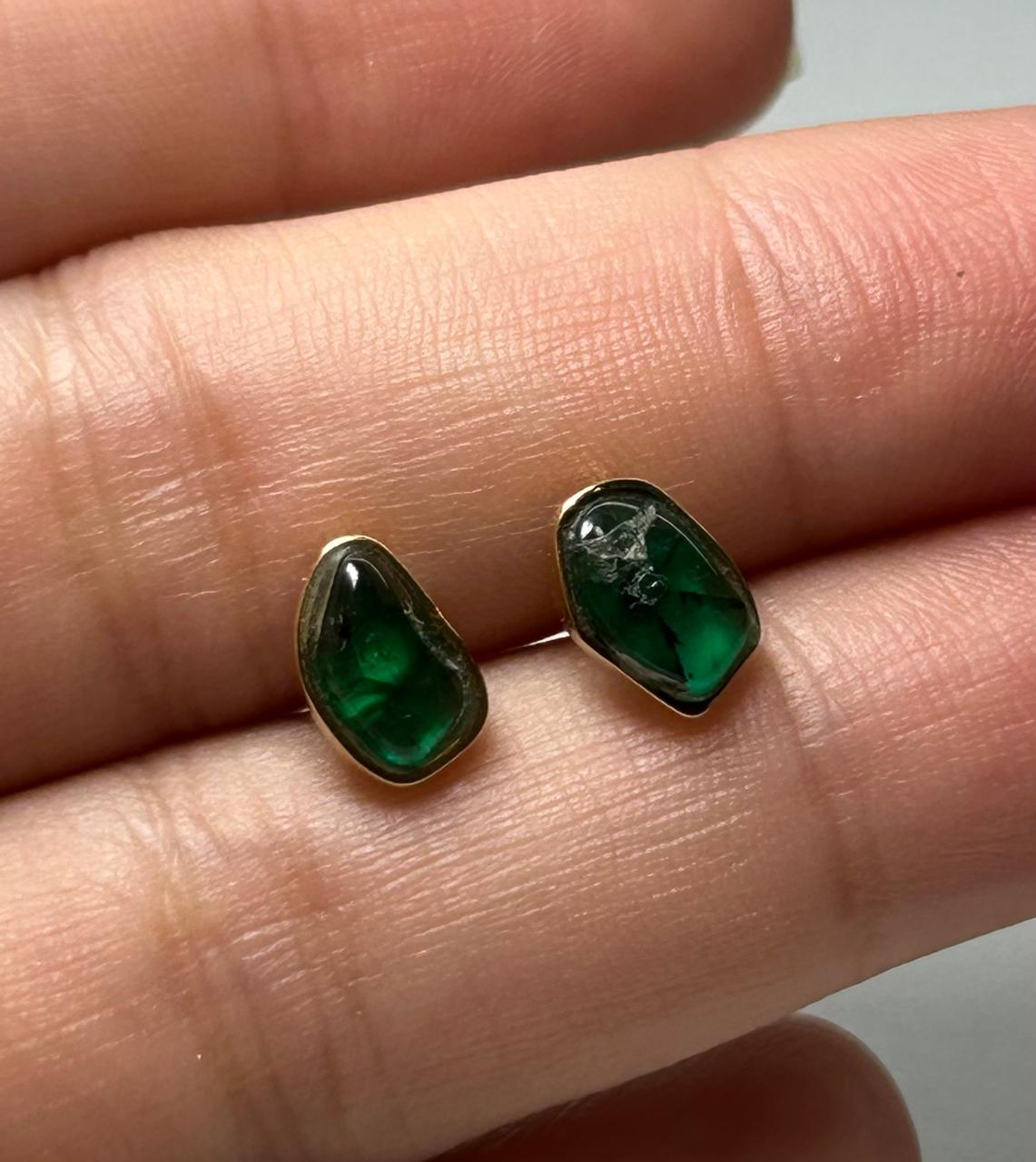 ARETES ORO 18 KTE TRAPICHE BISEL CON DIAMANTES DECORACION Mirano