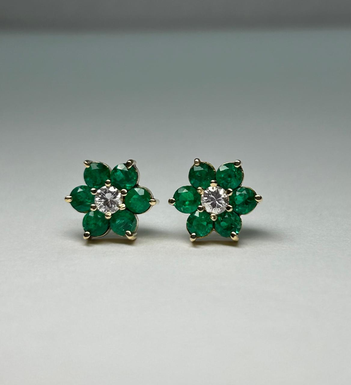 ARETES ORO 18 KTE FLOR  GRANDES CON DIAMANTES CENTRAL Mirano