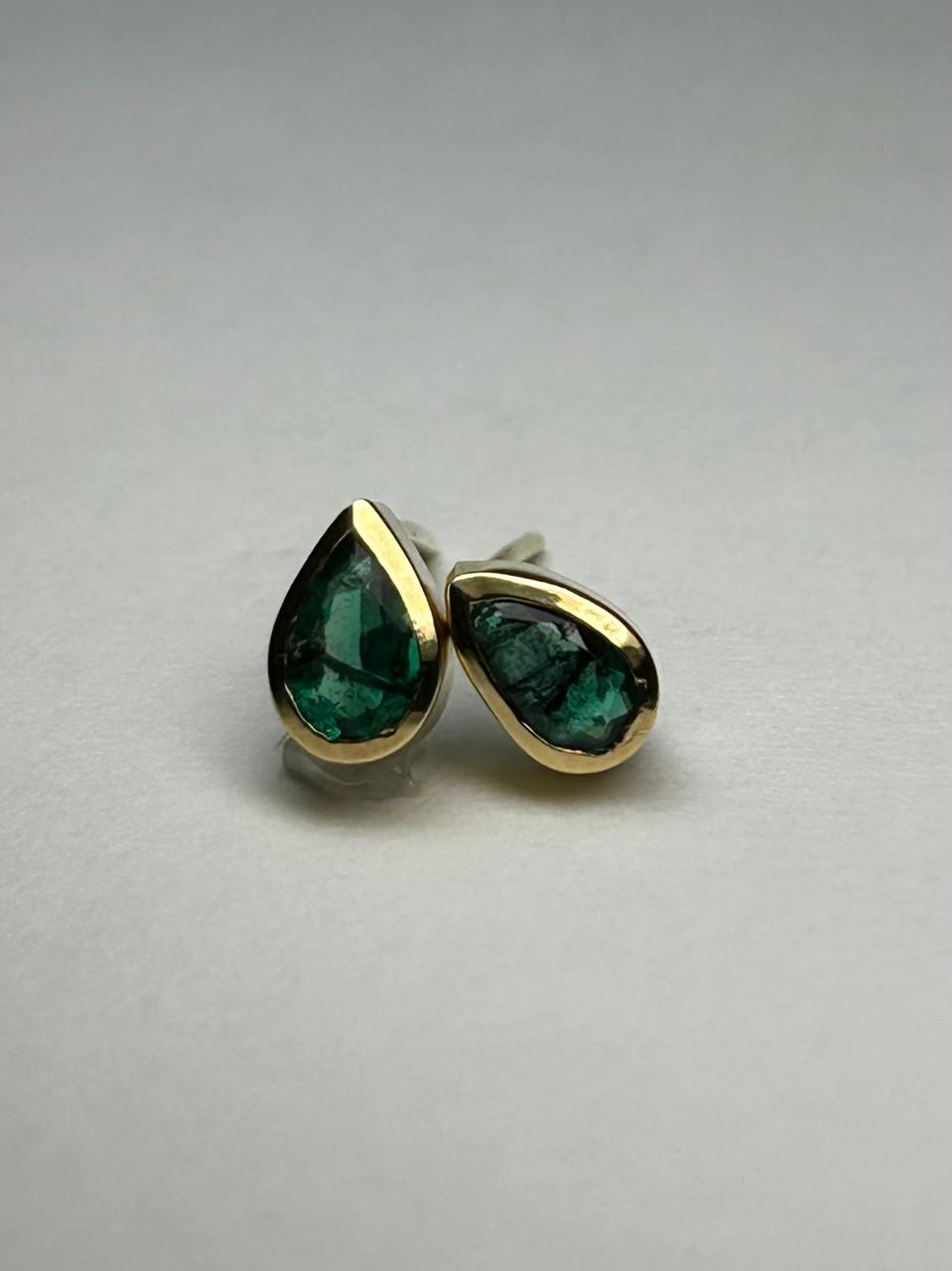 ARETES ORO 18 KTE AL BISEL TRAPICHE EXOTICO Mirano