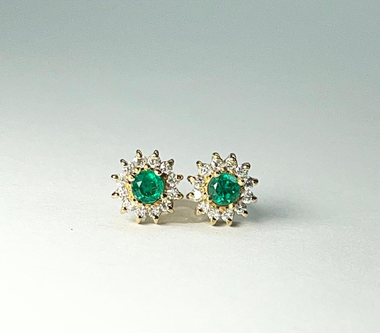 ARETES ORO 18 KTE DISEÑO MARQUESA CON DIAMANTES Mirano